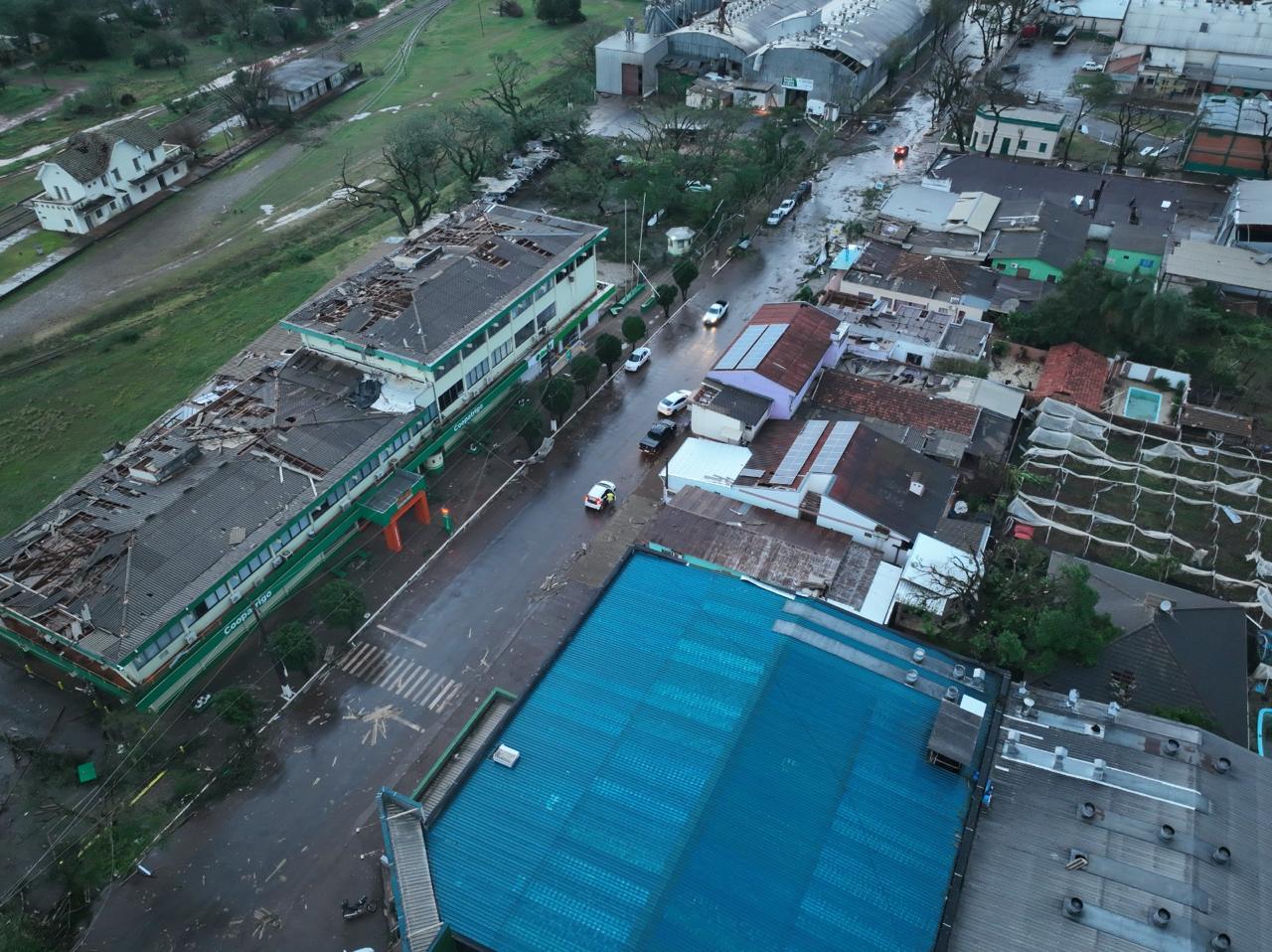 Cidade do RS é atingida por explosão que afeta 15.000 pessoas