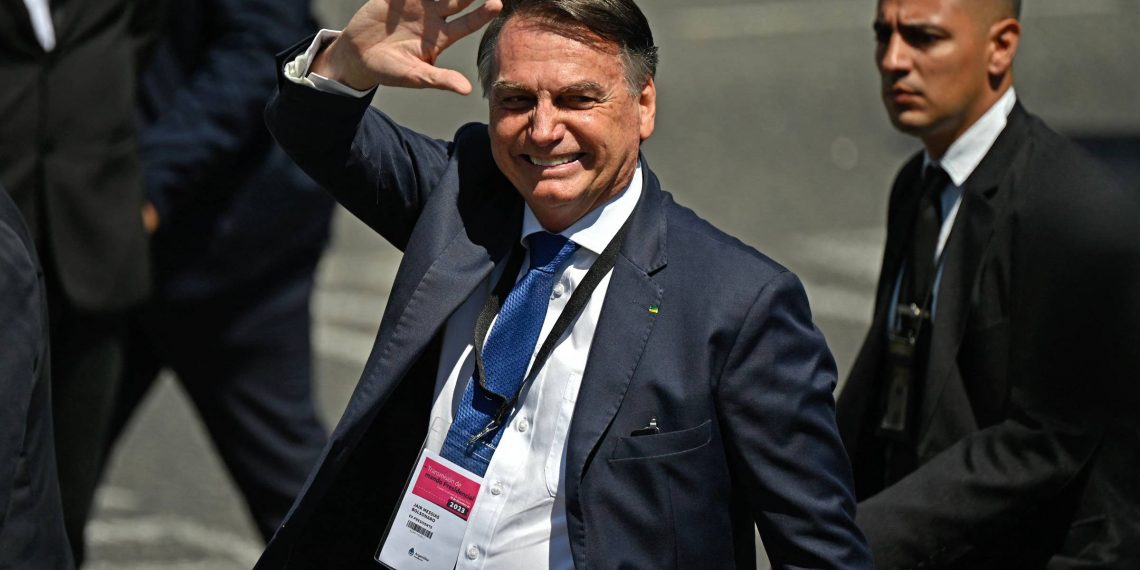 Bolsonaro e Milei têm reunião fechada marcada para este domingo