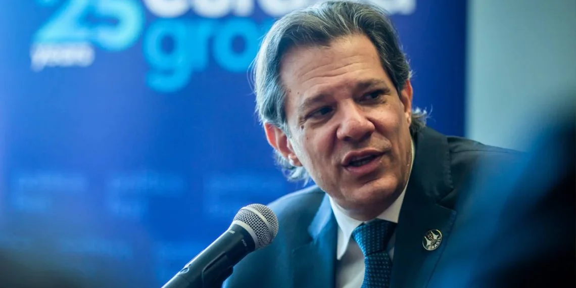 Haddad acusa super ricos de 'usar artifícios' para não pagar impostos