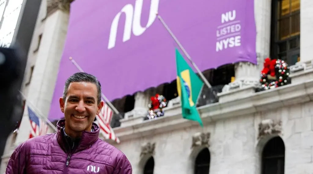 David Vélez realiza venda de US$ 404 milhões em ações do Nubank