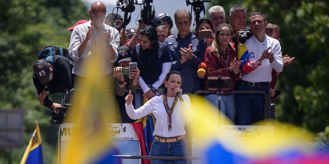 Oposição recebeu 67% dos votos nas eleições venezuelanas, diz AP 1