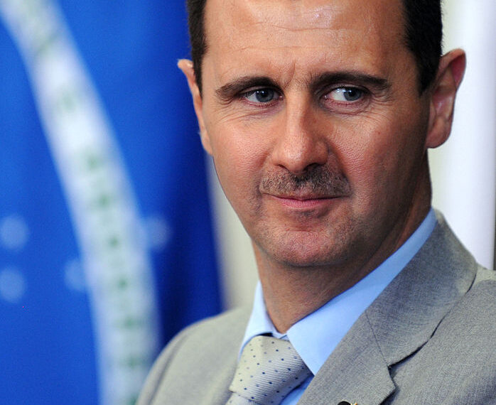 Rebeldes oficializam deposição do regime Bashar al-Assad na Síria