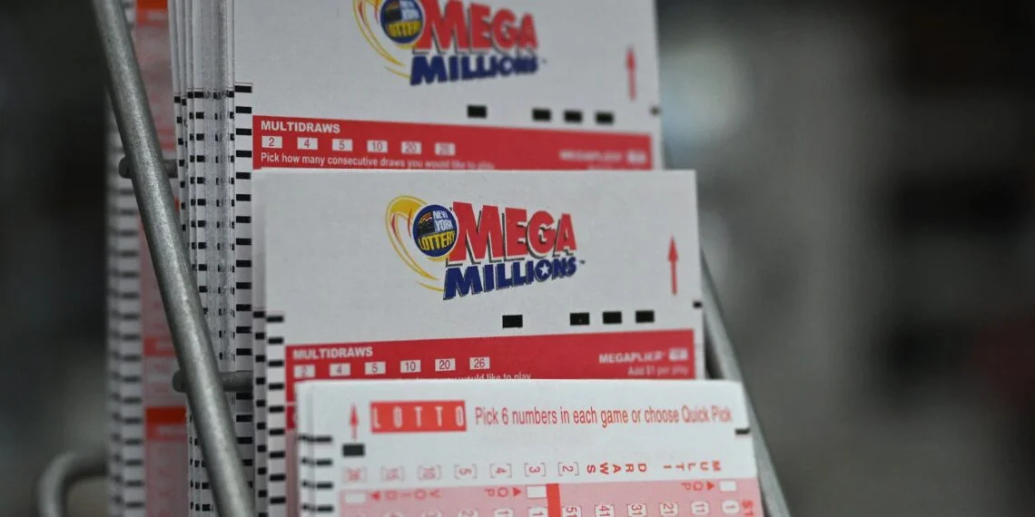 Mega Millions acumula e prêmio chega a R$ 7 bilhões; próximo sorteio será na sexta