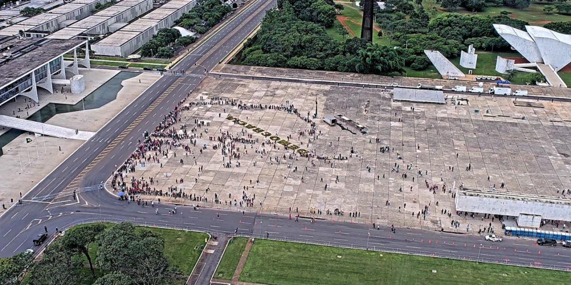 Imagens obtidas pelo Conexão Política mostram ato em memória ao 8 de janeiro esvaziado em Brasília