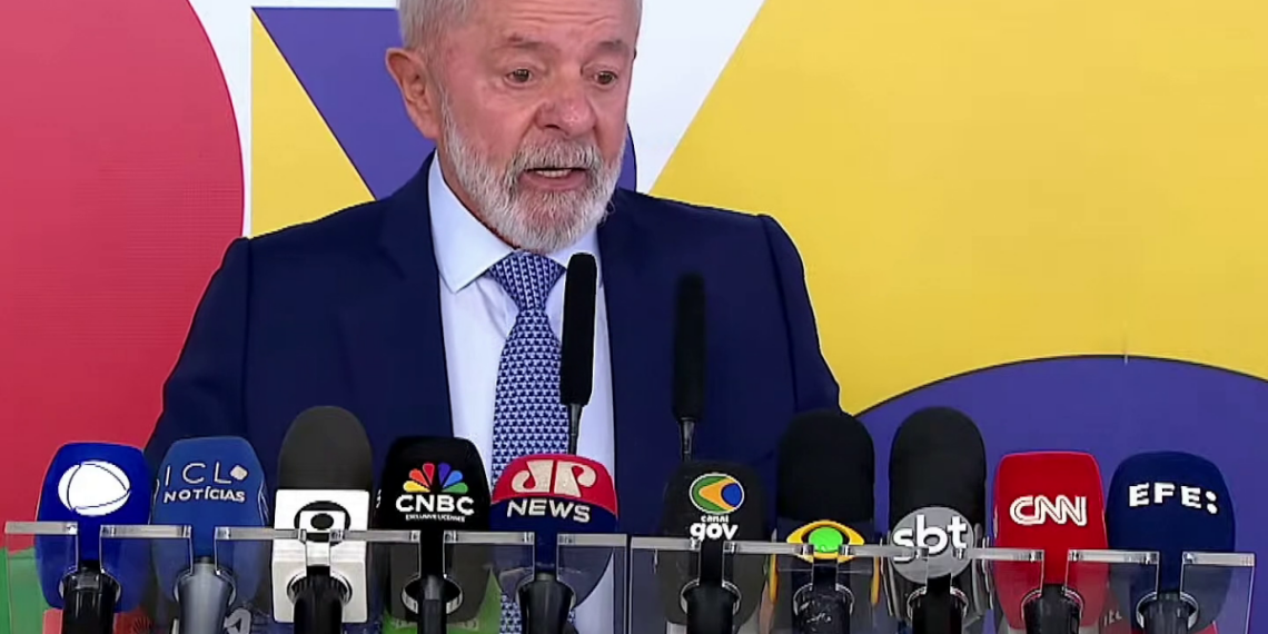 Lula desvia culpa do governo e diz que pedirá explicações a empresários sobre alta nos preços dos alimentos